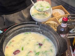 -牛牛和牛海鲜粥底火锅(长虹国际城店)