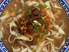 红烧牛肉粉-庐山牯岭老面馆(牯岭街店)