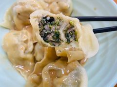 -潘国仙耳光馄饨(黄家阙路店)