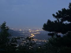 -鬼笑石后山停车场