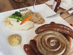 -LENBACH兰巴赫西餐啤酒坊(大连东港店)