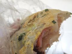 -正宗杂粮煎饼香软鸡蛋饼