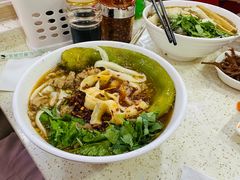 -任记七中刀削面(总店)