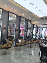 -藤野造型烫染·漂发