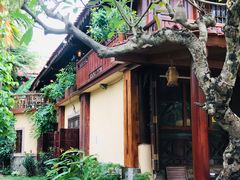 -Lam Vien Restaurant