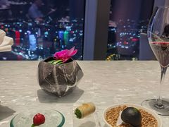 餐前开胃小吃-广州四季酒店·佰鲜汇·现代法餐