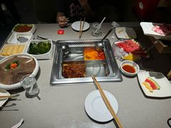-海底捞火锅(银泰中心店)