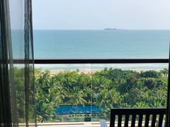 -三亚湾海居铂尔曼度假酒店