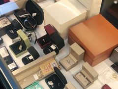 -用真奢侈品名表名包回收中心(朝阳万达店)