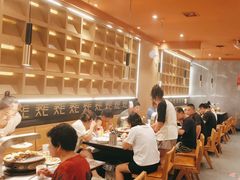 -山焱·炭火自助烤肉(周浦万达店)