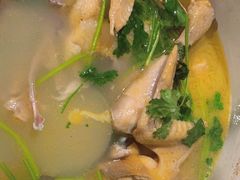 招牌竹林土鸡煲-听风阁农家私房菜茶楼(龙坞店)
