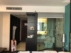 -昆明朗威酒店(昆明站火车站双桥夜市风情街店)