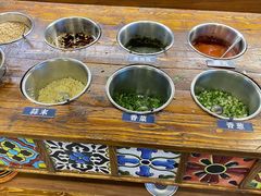 -洱火云南酸菜牛肉火锅(石景山当代商城店)