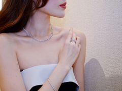 -DE BEERS 戴比尔斯(上海国金中心店)