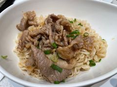 -香港新发烧腊茶餐厅(水围店)