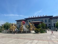 -威海华夏城景区