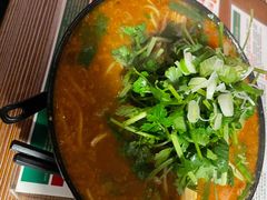 -肥汁米蘭香港米线(宁波路总店)