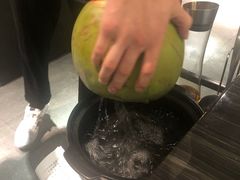 -东椰·海南椰子鸡火锅(朝阳门店)