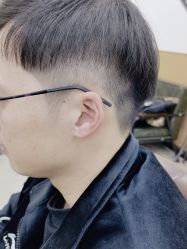 -纯剪男士理发馆·烫染专业店