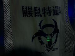 -荒岛实景沉浸密室(江汉路1店)