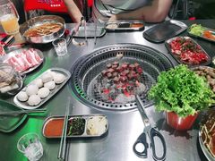 -马路牙子烧烤音乐酒馆(望京店)