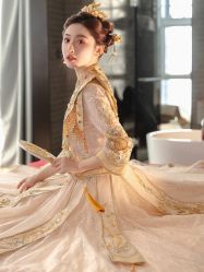 -艾朵婚纱