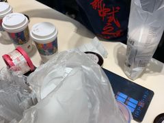 -茶颜悦色(金茂览秀城LG层外街店)