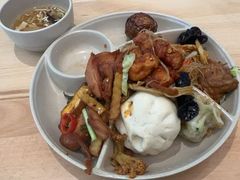 -素满香·全民食养自助(长宁龙之梦店)