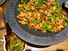 -聚鑫朋酸菜肥肠(文艺路口店)