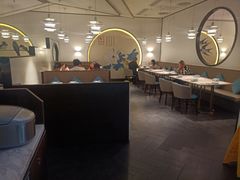 大堂-周渝食惦·酸菜鱼精致川菜(横岗店)