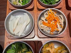 -银米·云南传统过桥米线(双廊黑金冠店)