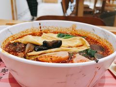 -许小树(国贸商城店)