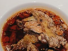 -渝信川菜 · 川味家常菜(财富购物中心店)
