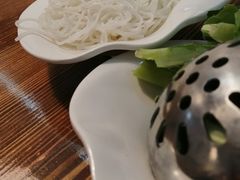 米粉-食爺炭炉鸡煲·烧烤