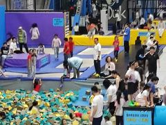 -超时空蹦床团建·VR潮玩运动娱乐·生日派对游乐园(金桥店)
