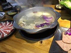 -风情丽江斑鱼火锅(孙家沟西南路80号店)