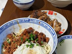 -辣肉面大王(天平路店)