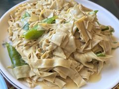 尖椒干豆腐-老庞家水馅包子馆