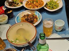 -乔家小院•非遗驴肉•本地小海鲜(滨河路店)