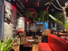 -1886德国汽车餐厅(外滩中央店)