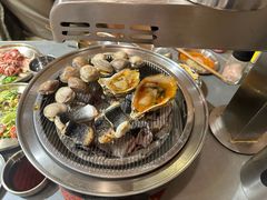 -围炉肉舍丹东海鲜烤肉·烤活鳗(步行街店)