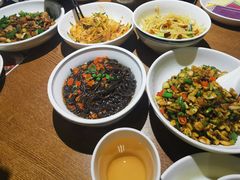 凉拌猪耳-辣得叫湘菜(四明店)
