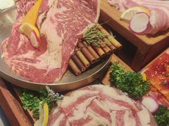 -轻烧烤肉(光谷步行街店)