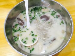 -津津老鸭粉丝馆(正东路店)