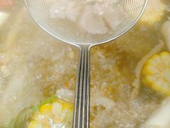 清凉汤底-名门潮牛·鲜牛肉海鲜火锅.烧烤自助餐厅(诚丰广场店)