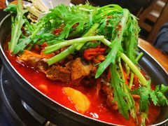 小滴排骨火锅-喇喇排骨火锅·传统韩式脊骨汤(望京西园总店)