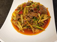 -万重锦·人文川菜馆(骡马市店)