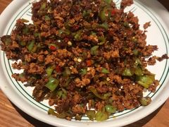 -云海肴·汽锅鸡·云南菜(天山百盛优客店)