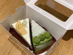 樱桃抹茶白巧克力甘纳许蛋糕-black rainbow coffee