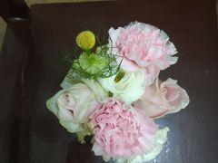 -Whisper studio薇语花艺烘焙工作室